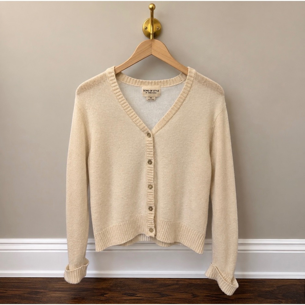Song of Style Aimee Song Neutral Ombre V-Neck Button Front Cardigan Beige Medium